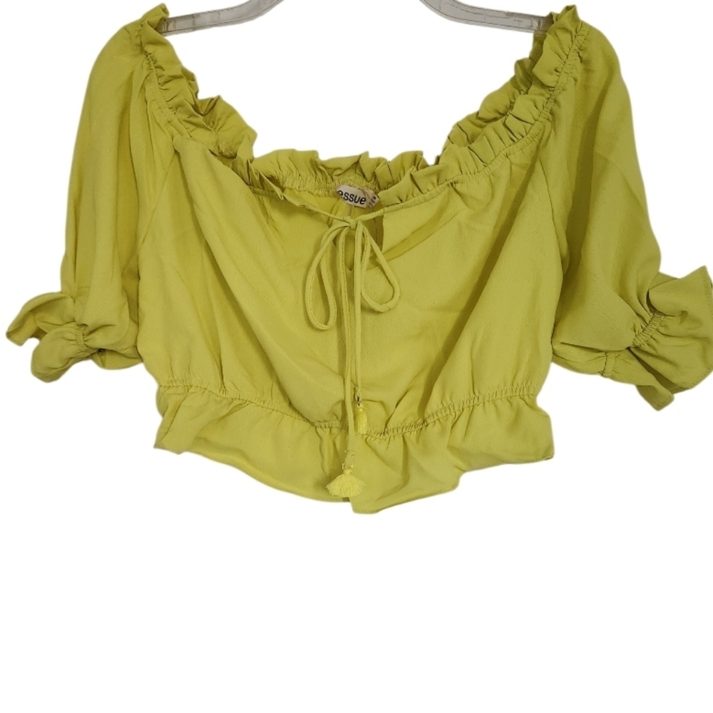 Women's Lime Ruffle Crop Top Sz Large Nwt